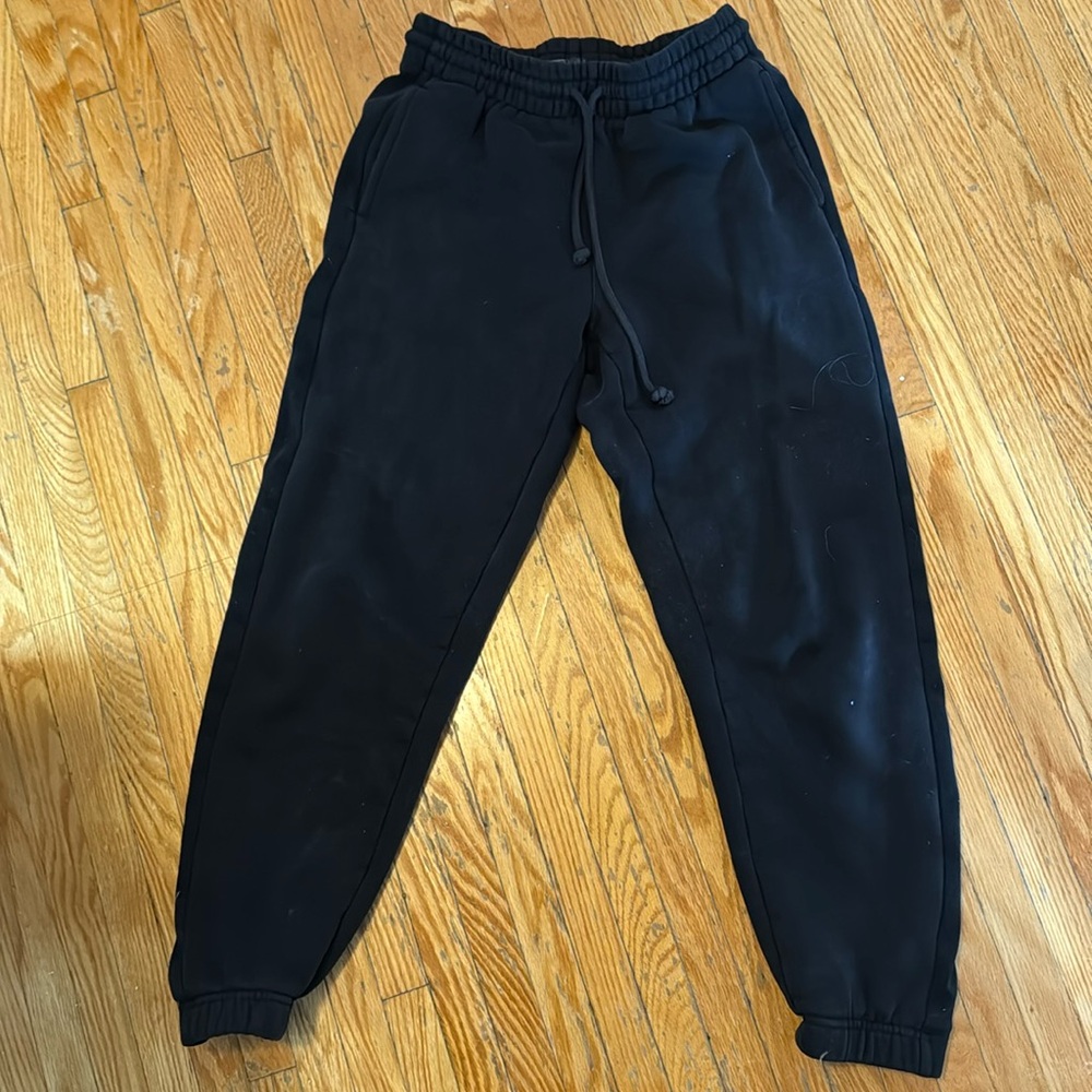 TNA Cozy AF Sweatpants - great condition